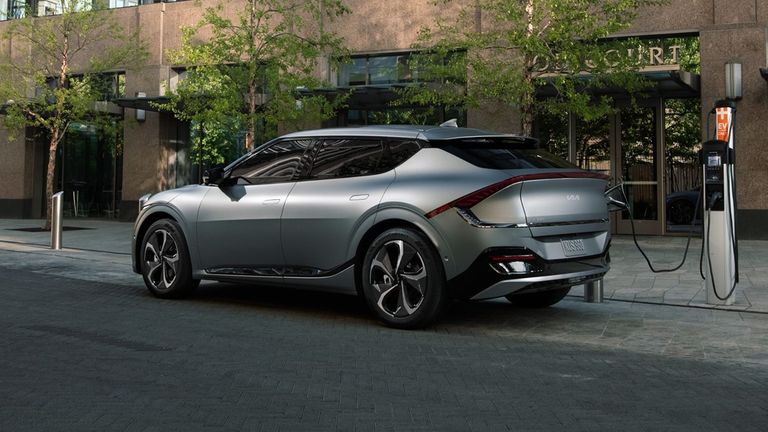 Electric Vehicles Experience Reliability “Growing Pains”