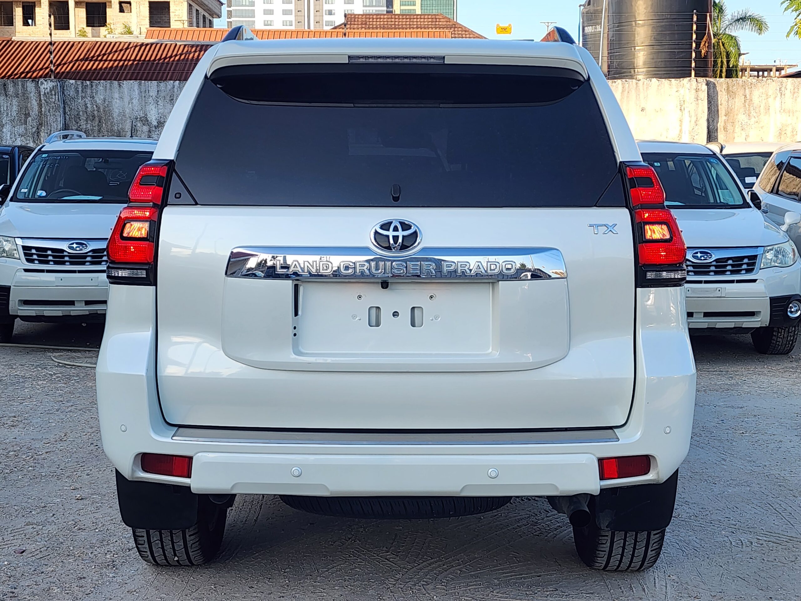 TOYOTA LAND CRUISER PRADO