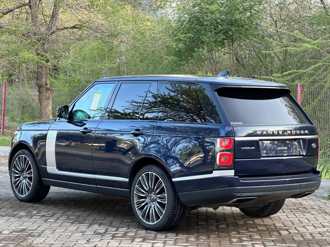 RANGE ROVER VOGUE