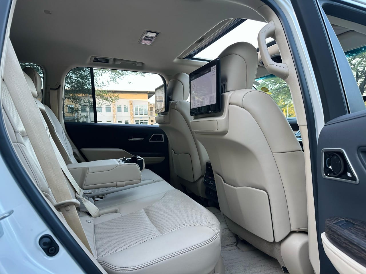 TOYOTA LANDCRUISER ZX