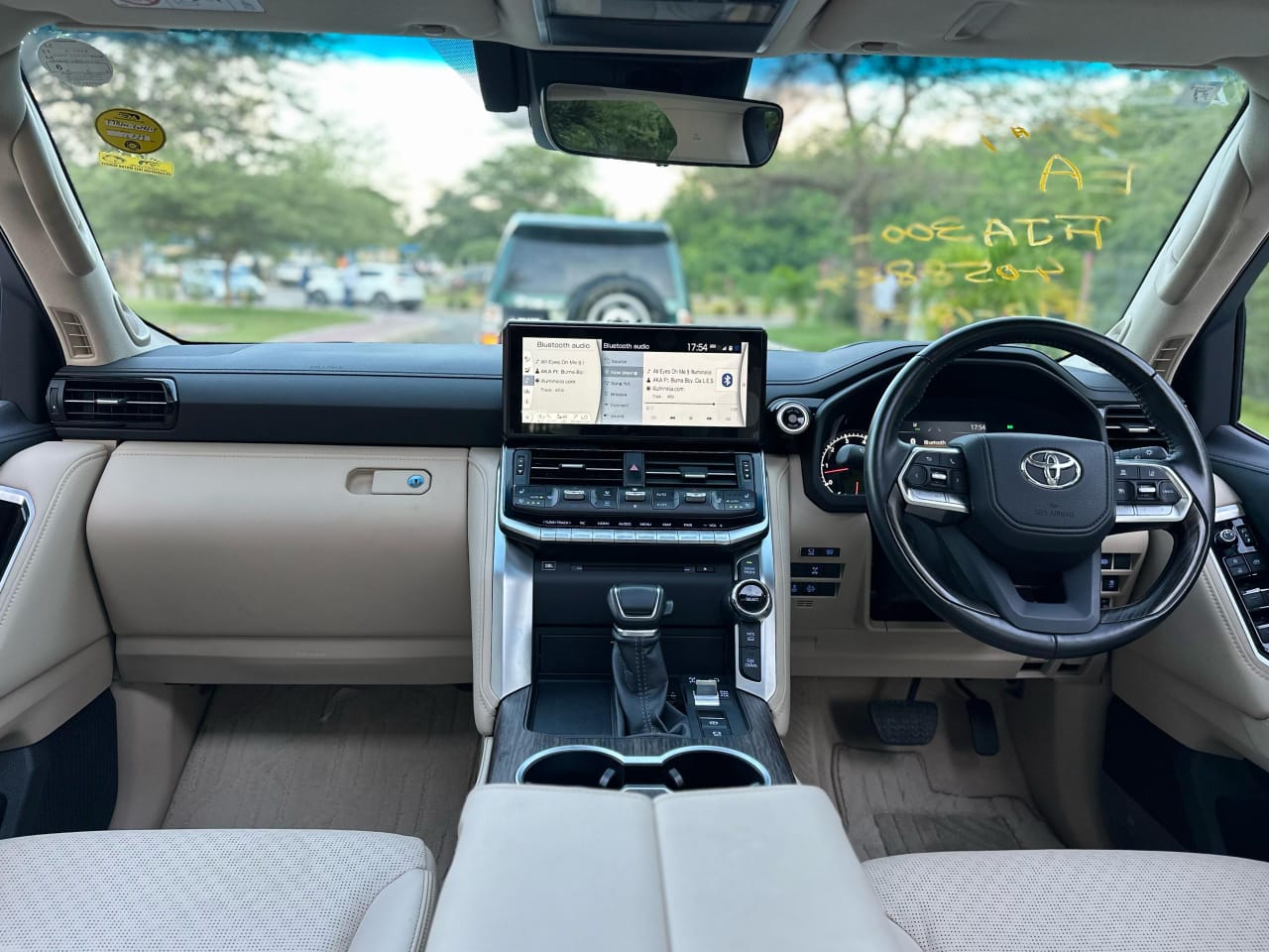 TOYOTA LANDCRUISER ZX