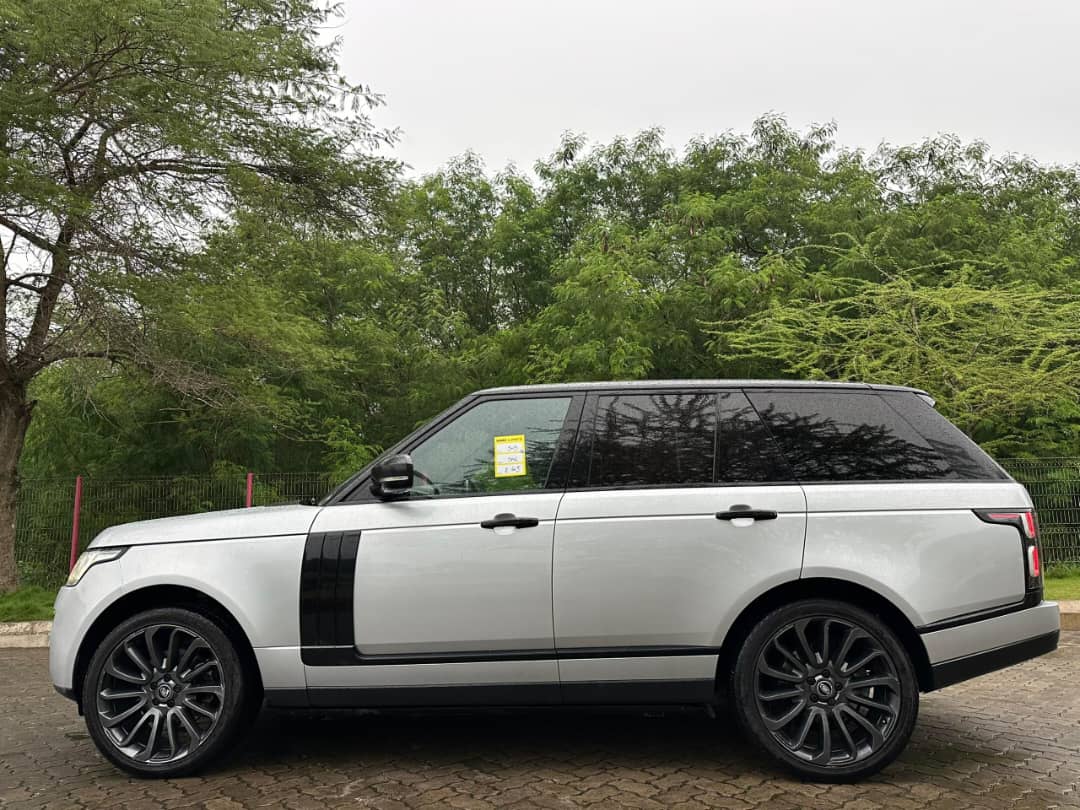 RANGE ROVER VOGUE