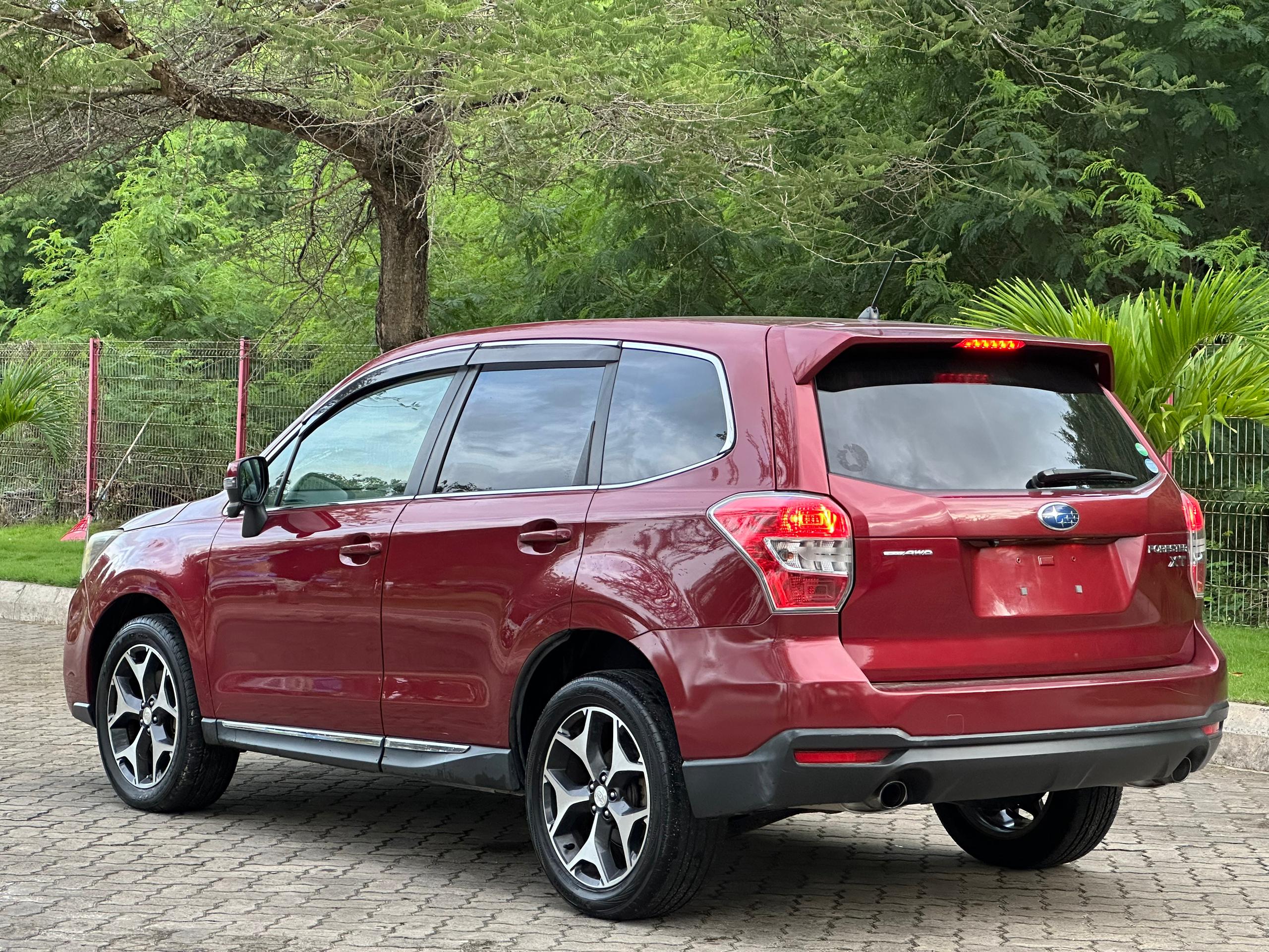 SUBARU FORESTER XT