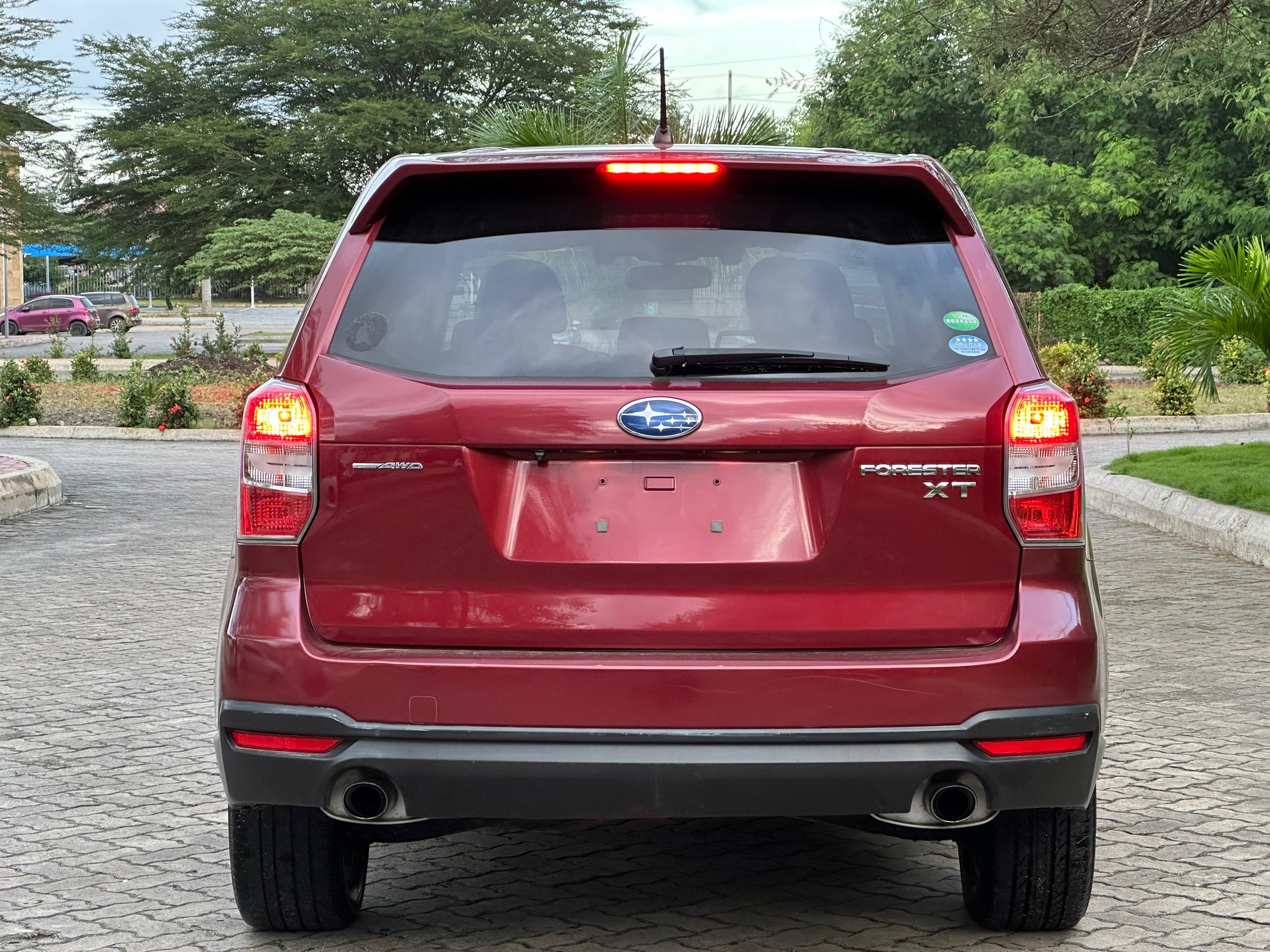 SUBARU FORESTER XT