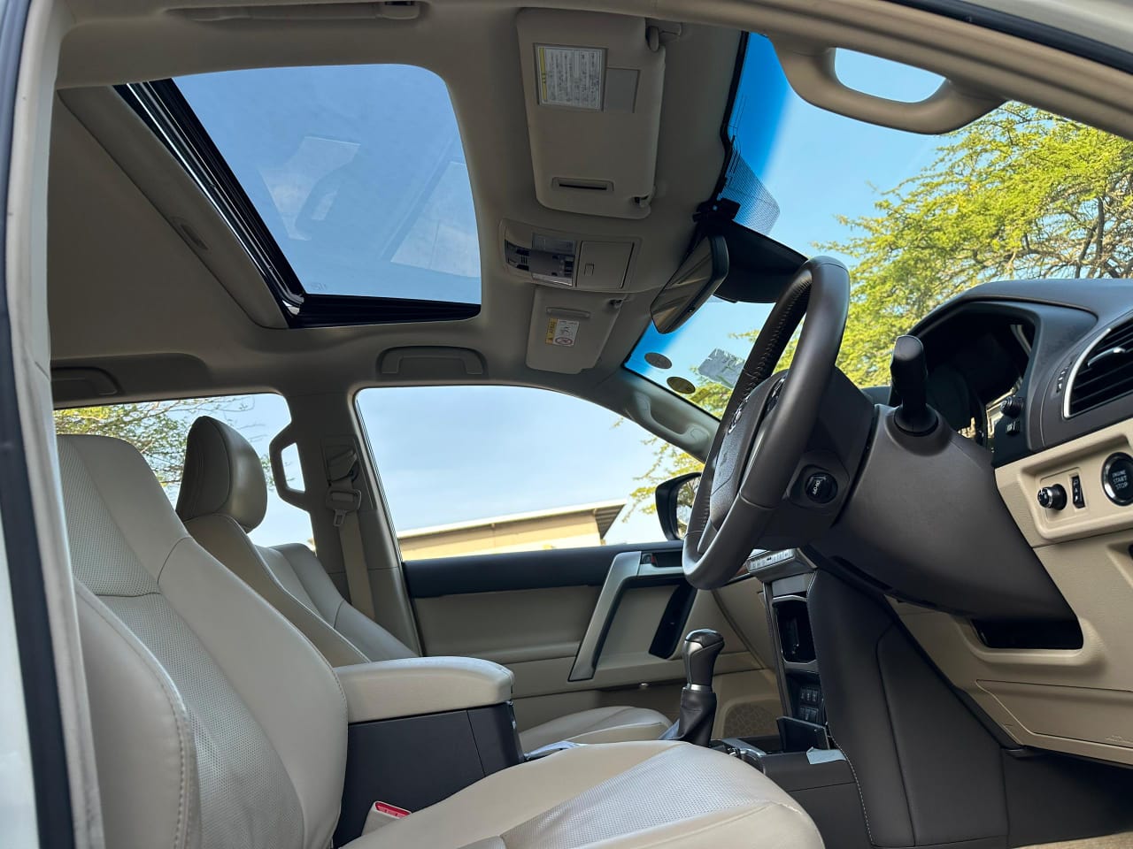 TOYOTA LAND CRUISER PRADO