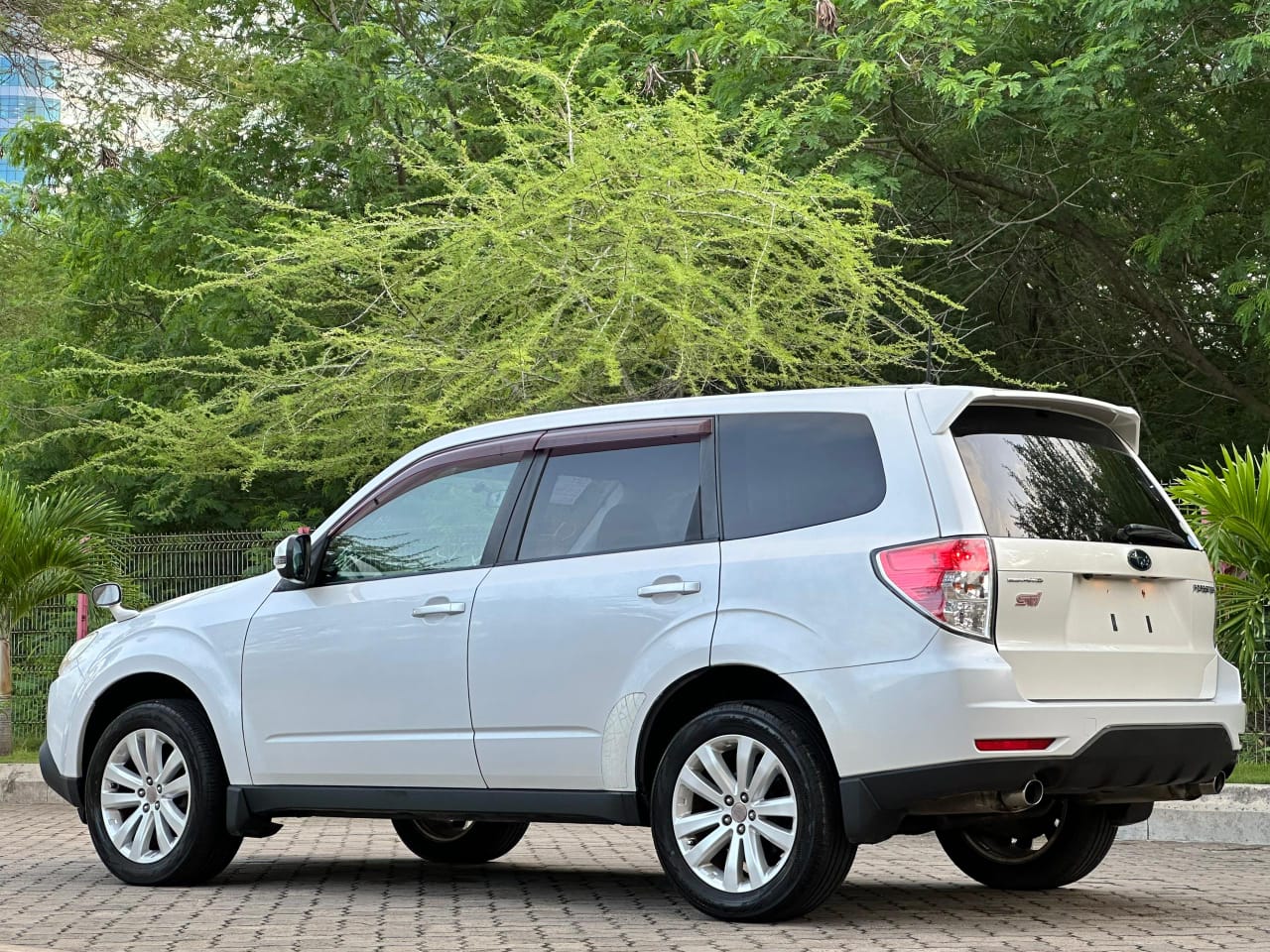 SUBARU FORESTER