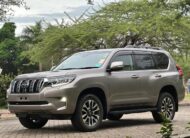 TOTOTA LAND CRUISER PRADO
