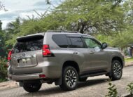TOTOTA LAND CRUISER PRADO