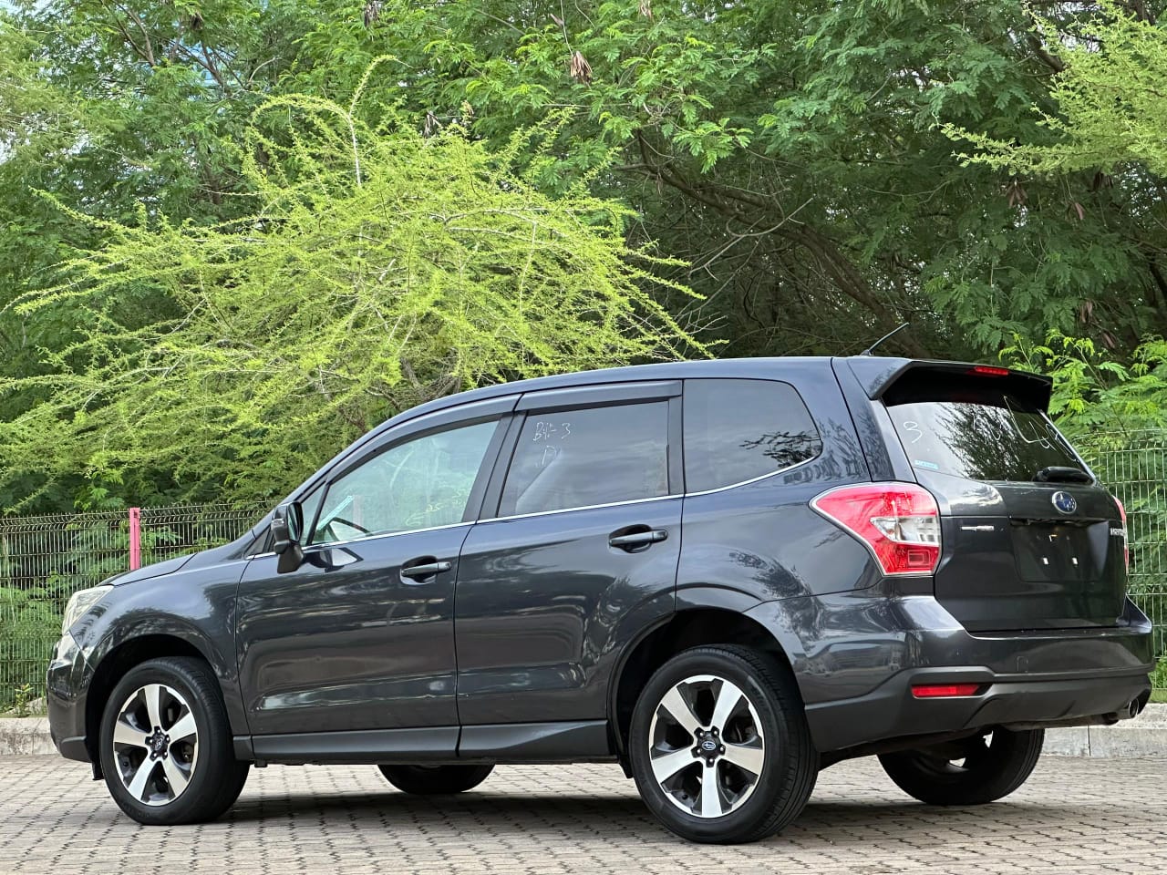 SUBARU FORESTER