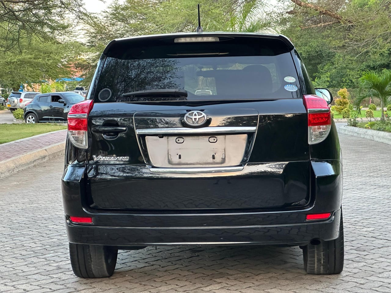 TOYOTA VANGUARD