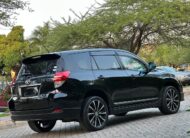 TOYOTA VANGUARD