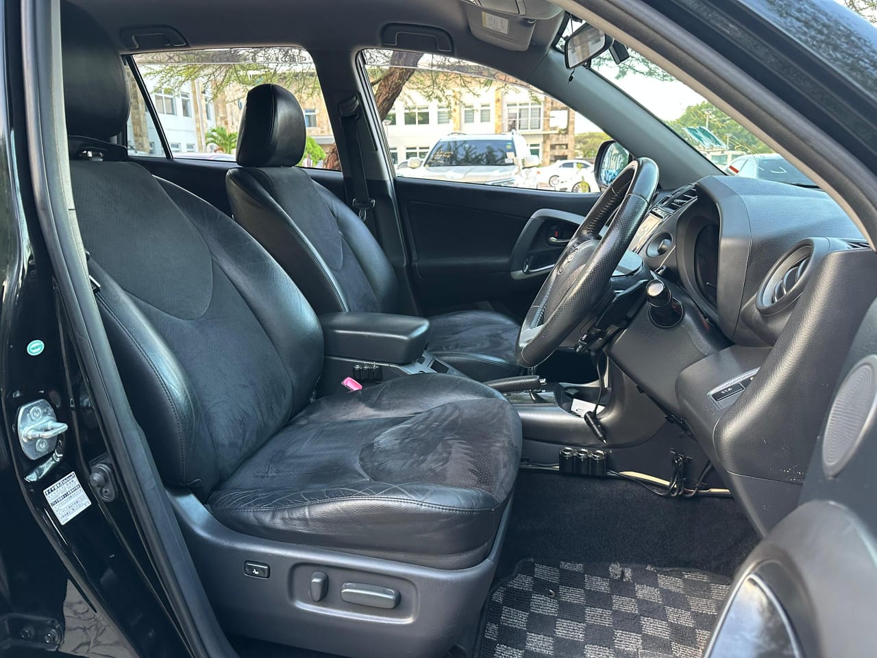 TOYOTA VANGUARD