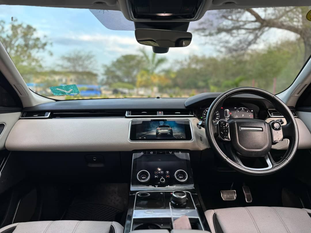 RANGE ROVER VELAR