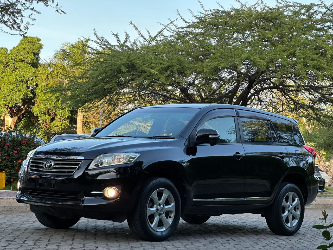 TOYOTA VANGUARD