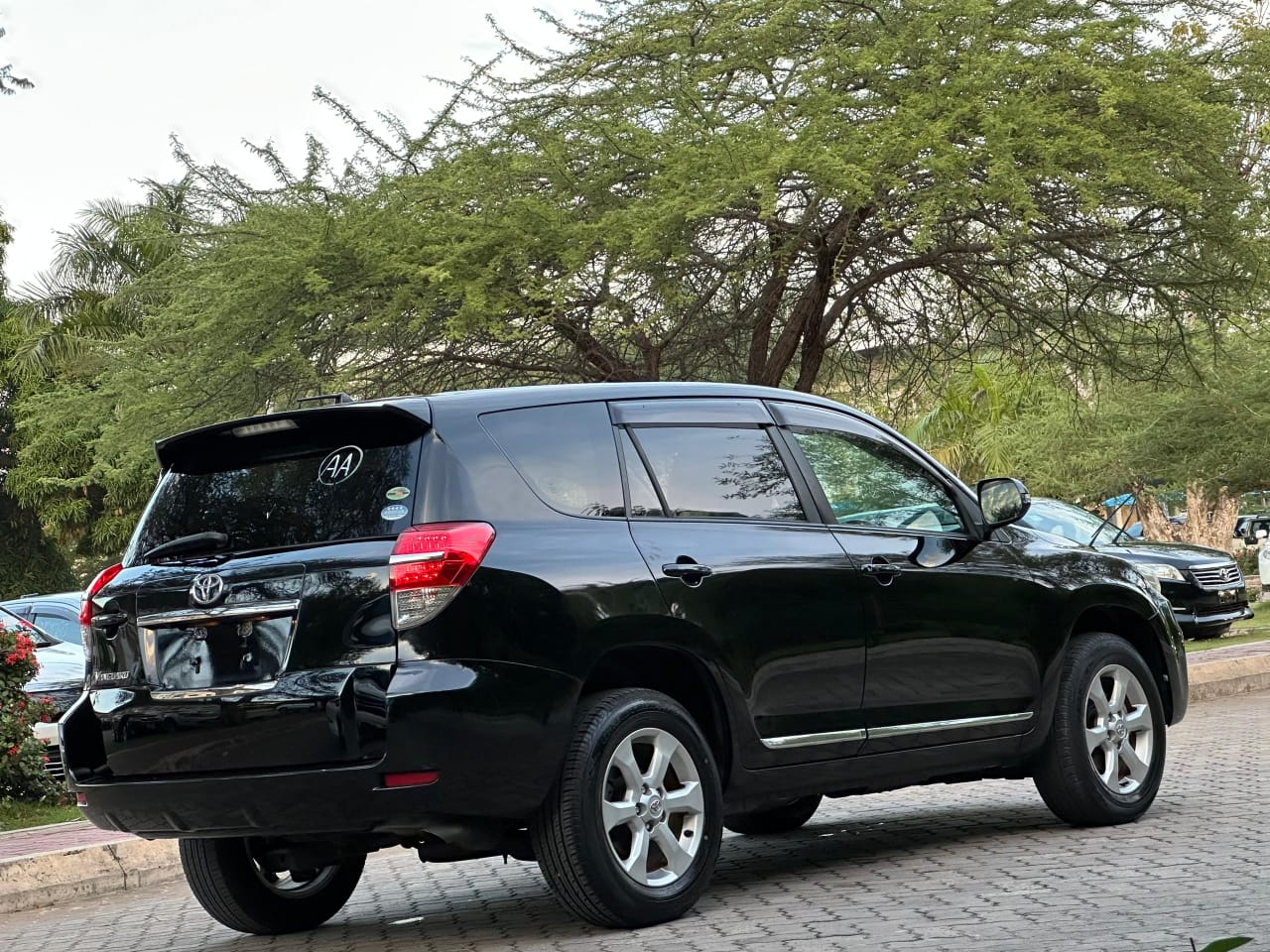 TOYOTA VANGUARD