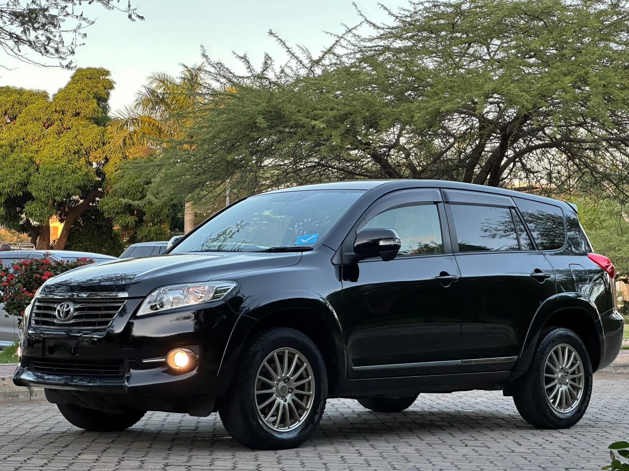 TOYOTA VANGUARD
