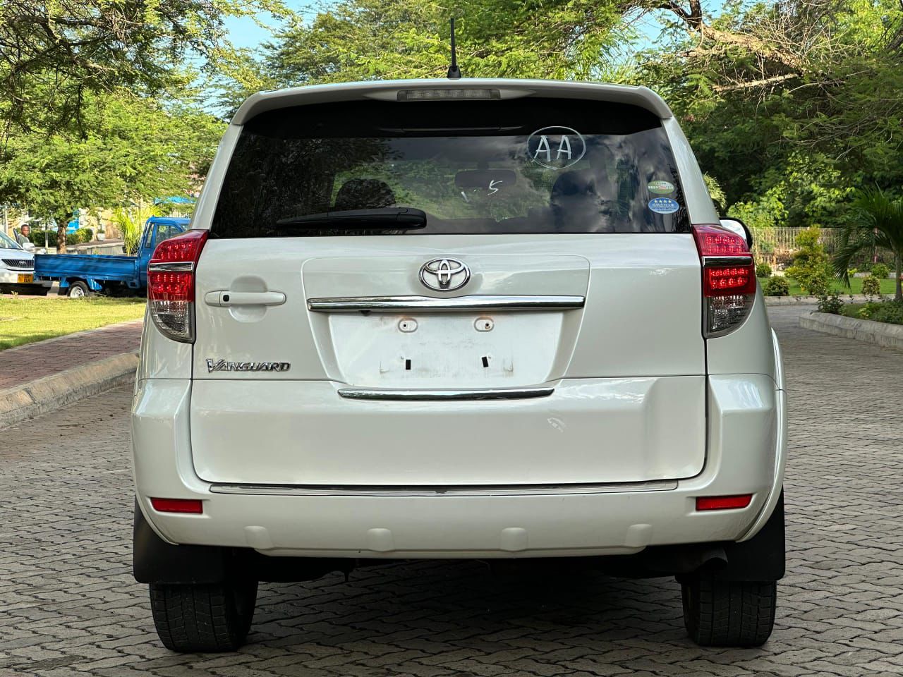 TOYOTA VANGUARD