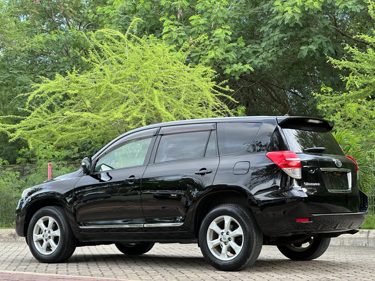 TOYOTA VANGUARD