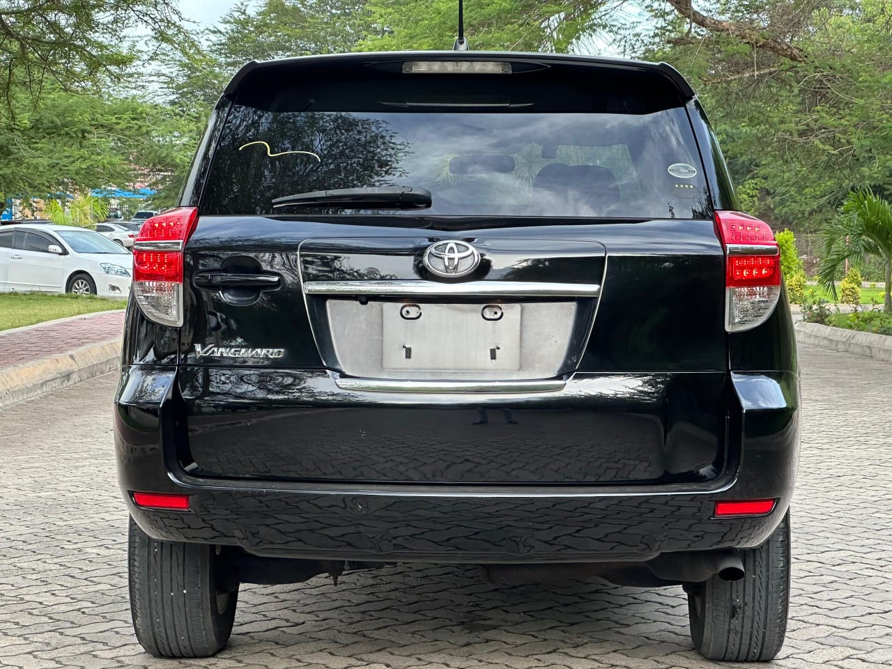 TOYOTA VANGUARD