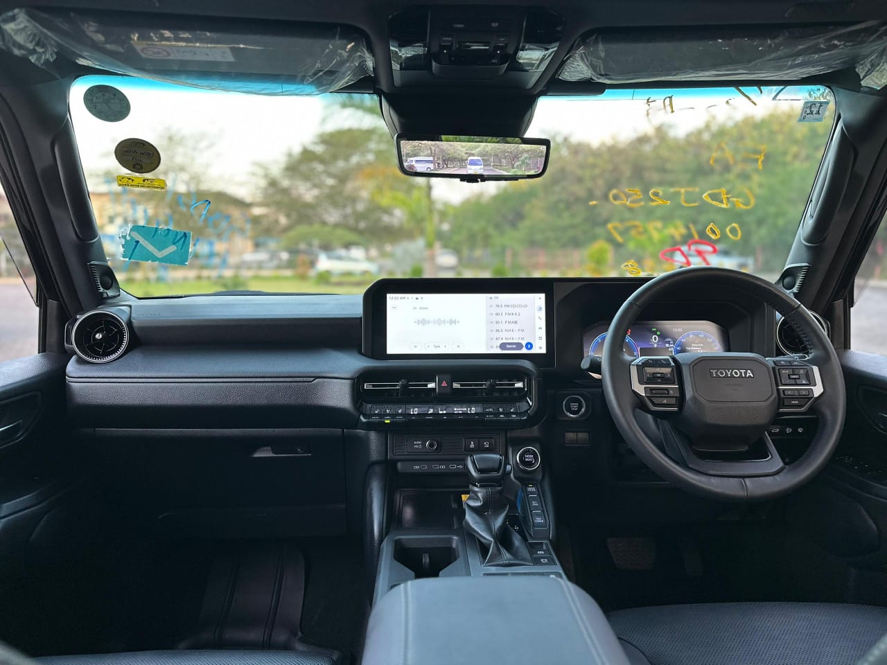 TOYOTA LAND CRUISER 250 VX
