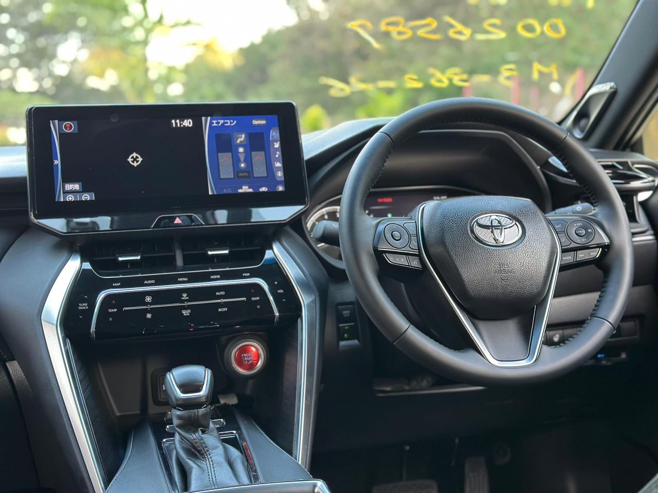 TOYOTA HARRIER
