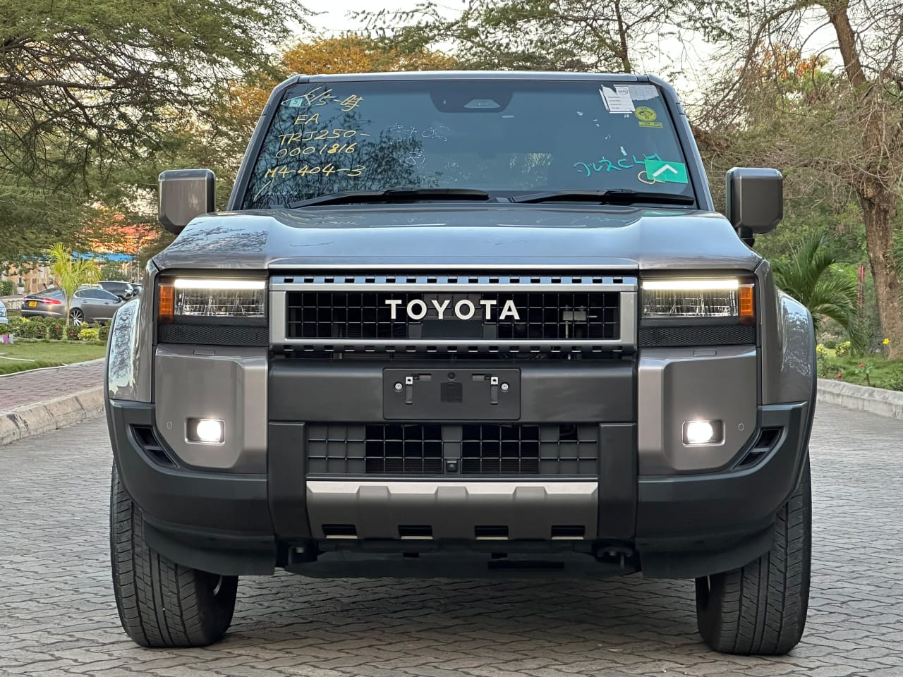 TOYOTA LAND CRUISER PRADO 250