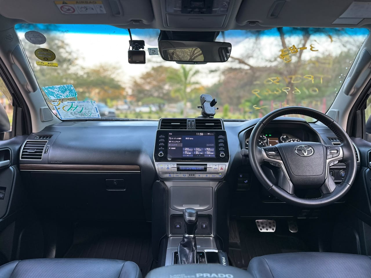 TOYOTA LAND CRUISER PRADO